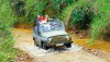 ''Cưỡi'' jeep băng rừng